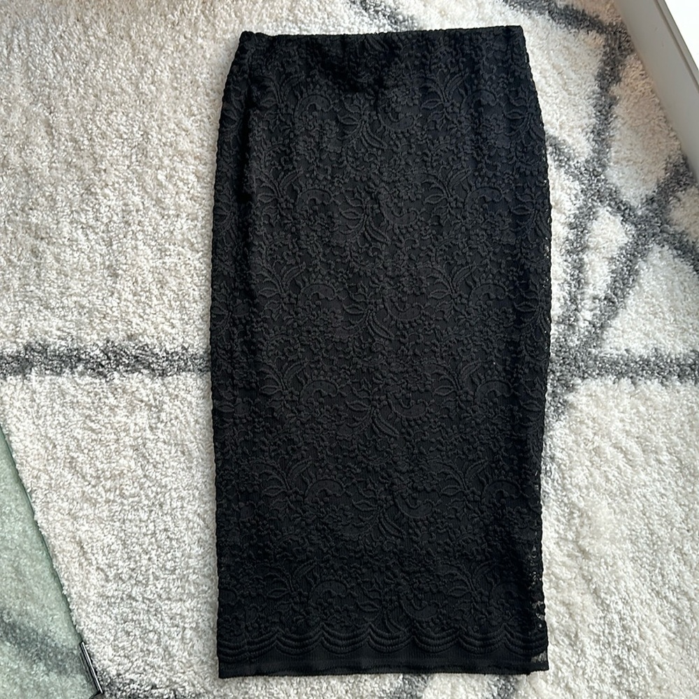 The Vintage Shop lined black skirt